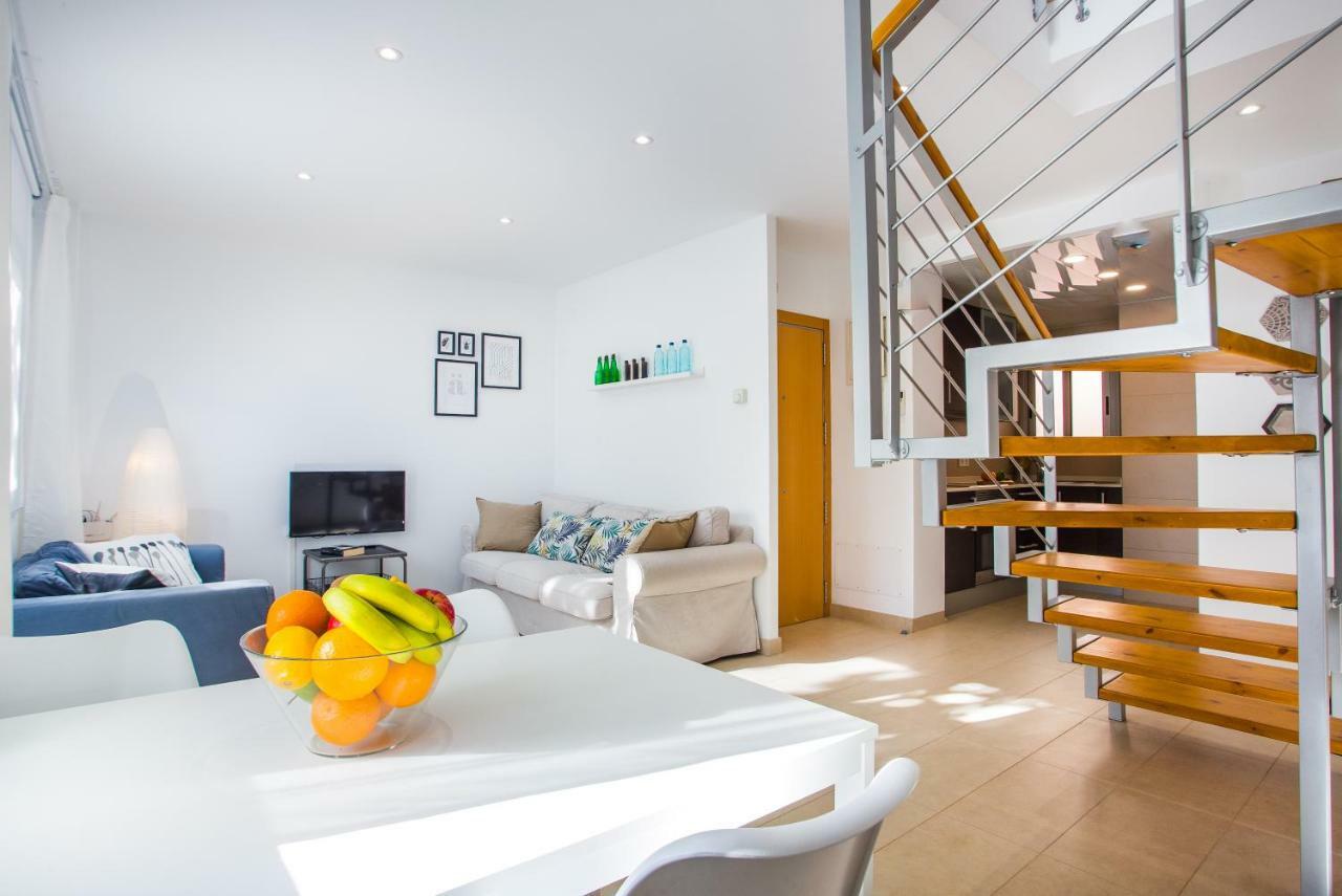 Feriapiso Apartments Palmer لوسبيتاليت دي يوبريغات المظهر الخارجي الصورة