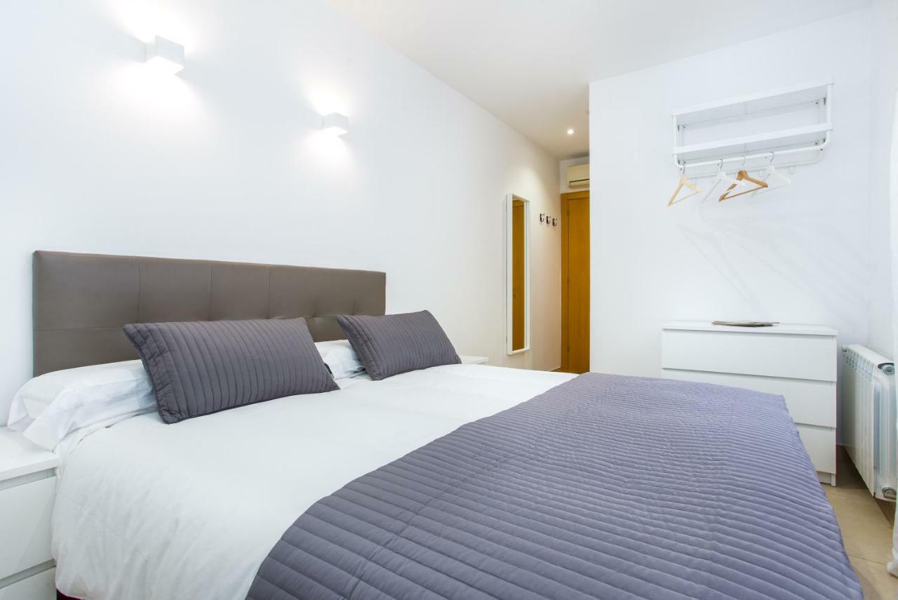 Feriapiso Apartments Palmer لوسبيتاليت دي يوبريغات المظهر الخارجي الصورة
