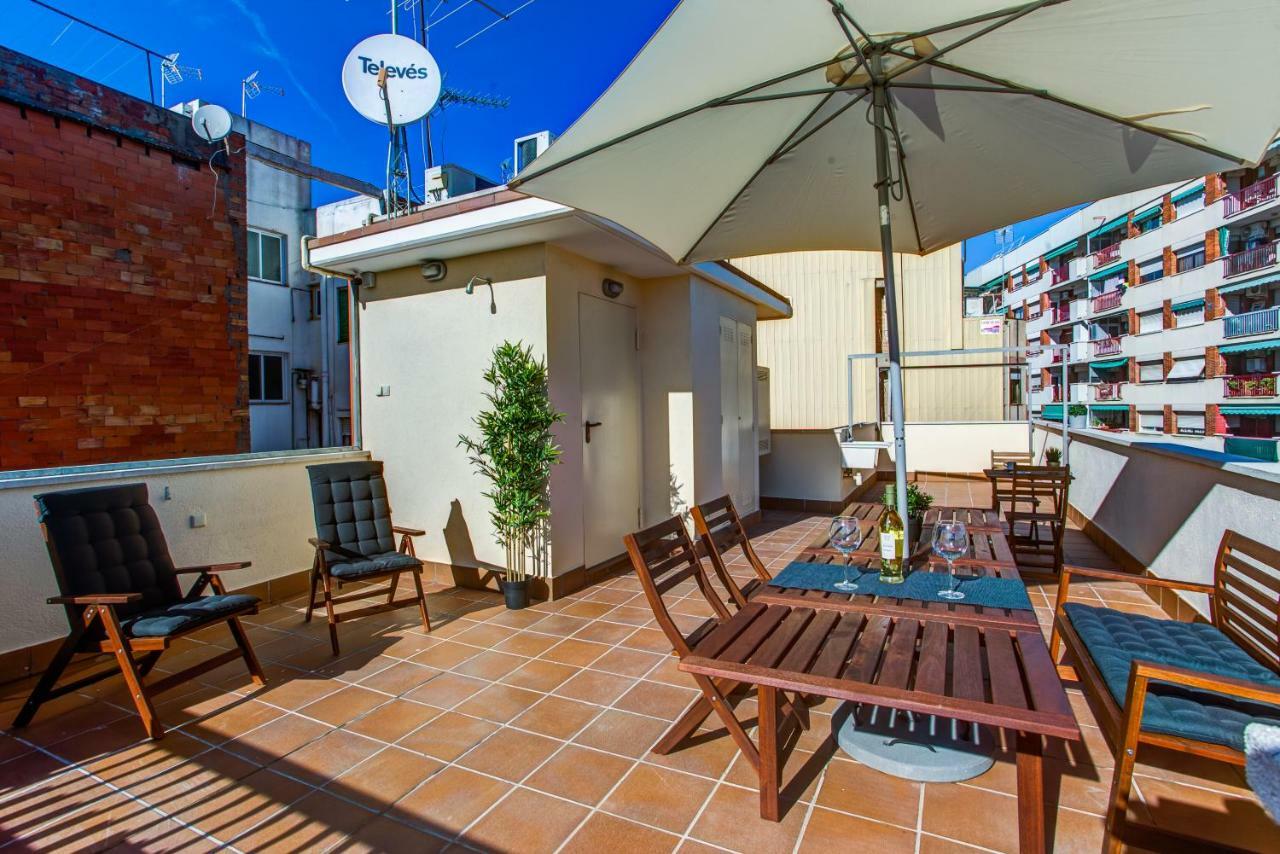 Feriapiso Apartments Palmer لوسبيتاليت دي يوبريغات المظهر الخارجي الصورة