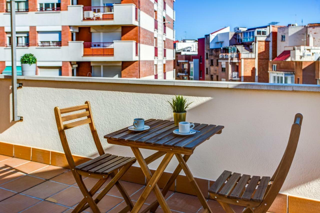 Feriapiso Apartments Palmer لوسبيتاليت دي يوبريغات المظهر الخارجي الصورة